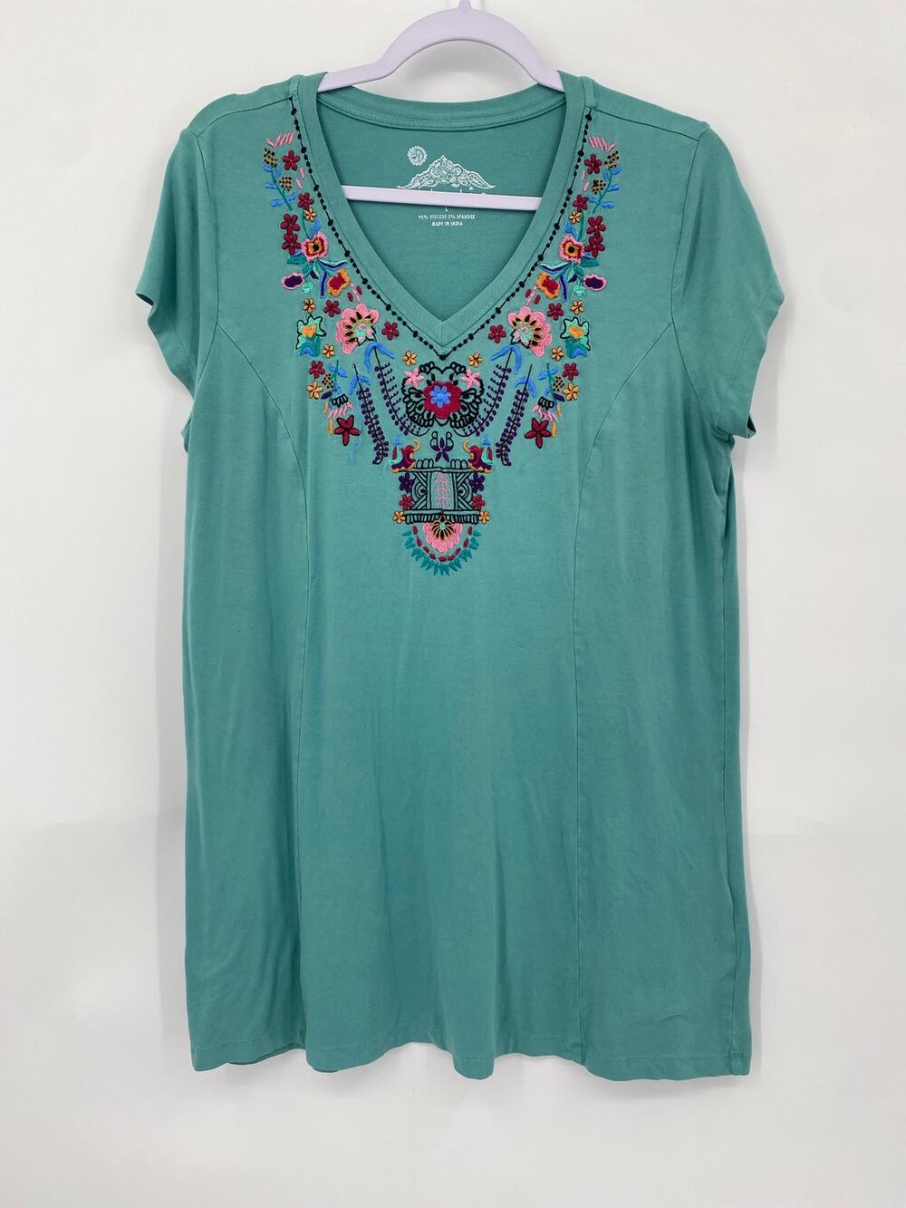 Sahalie Teal Green V-neck Embroidered Pattern Short Sleeve Tunic Top Shirt Large